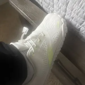 Hiking shoes, outdoor wading shoes, hiking shoes, summer beach shoes, men's indoor fitness yoga shoes