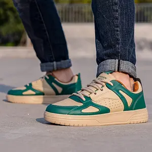 Men's Skate Shoes Lightweight Lace-Up Anti-Slip Outdoor Sneakers
