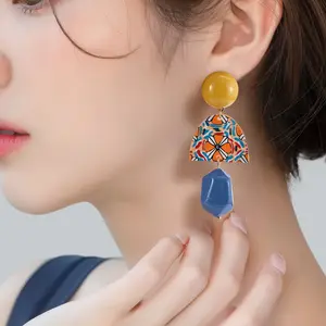 French retro-style earrings, niche art long ear clips for women without pierced ears, 2026 new model