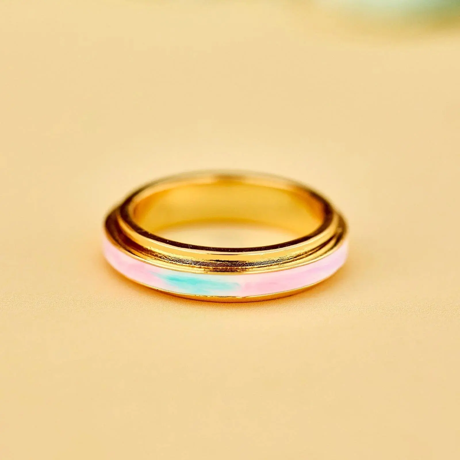 Tie-Dye Fidget Ring (Gold) Tie-Dye Fidget Ring (Gold)