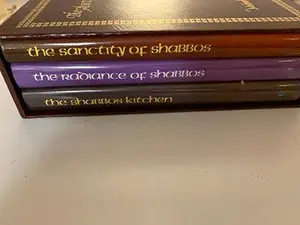 USED-The Artscroll LIbrary Shabbos Set - The Sanctity of Shabbos, the Radiance of Shabbos, The Shabbos Kitchen by Rabbi Simcha Bunim Cohen (Hardcover)