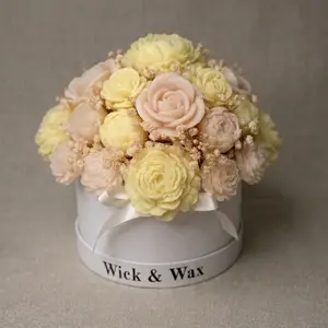 Wick & Wax Scented Candle Bouquet Fresh Linen