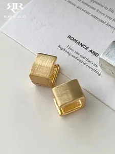 Women's Elegant Geometric Square Hoop Earrings, Lightweight Earring, Fashionable Daily Commute Jewelry, Simple Design, All Season Wear, Dainty Fashion Jewelry, Elegant Minimalist Earrings, Earrings Hoops