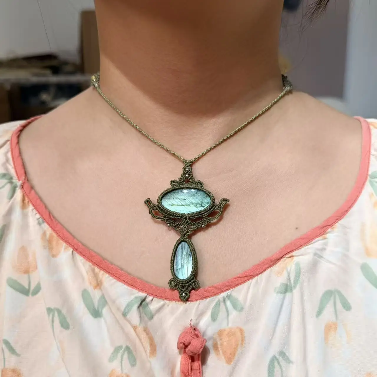 Handcrafted Made-to-Order Labradorite Macrame Necklace Pendant - Boho Style, Minimalist Ethnic Natural Crystal Jewelry, Magic Stone Gift for Special Occasions, Boho Style Necklace