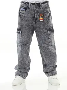 Skater Baggy Acid Wash Black Embroidery - Casual Skater Look with Unique Acid Wash Fabric and Distinctive Black Embroidery for Everyday Use