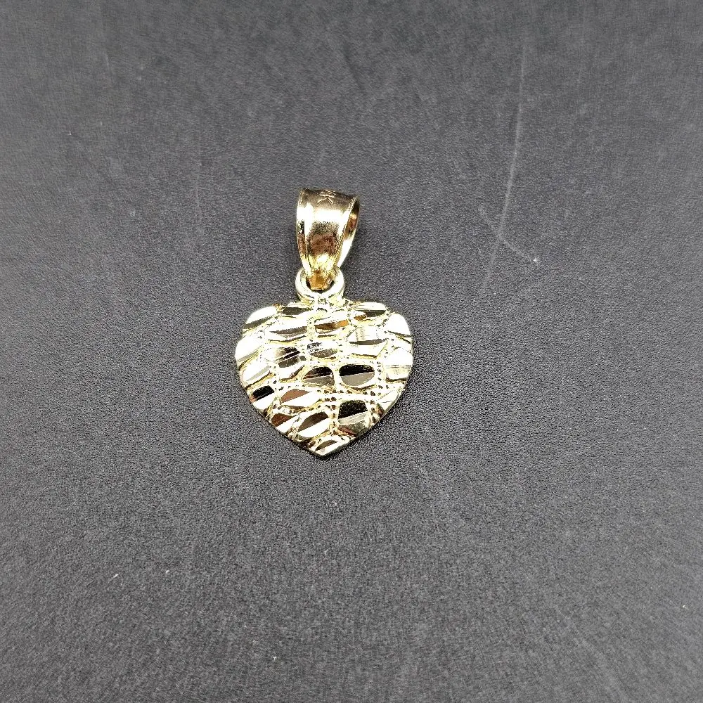 Gold 14k Pendant Heart Design for Everyday Wear - Elegant and Durable Jewelry