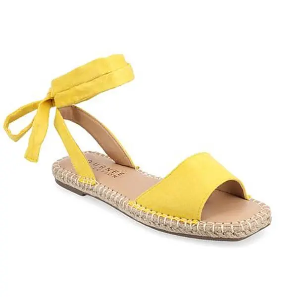 Journee Collection Womens Tru Comfort Foam Emelie Wide Width Sandal