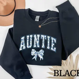 Auntie Sweatshirt, Auntie Chinoiserie Coquette T-Shirt, Aunt Coquette Bow, Mother's Day Gift Sweatshirt, Blue Bow Sweatẻ, Oversized Cotton Tee