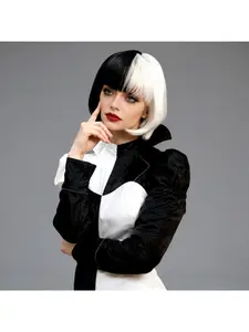 Short, natural bob haircut in European and American style, adult wig, black and white color blocking, breathable and adjustable, easy to wear and style, suitable for women's daily wear, holidays, and performances.