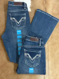 ROCK AND ROLL Medium Vintage Cowhide Scallop Emb. Riding BW4RD04778