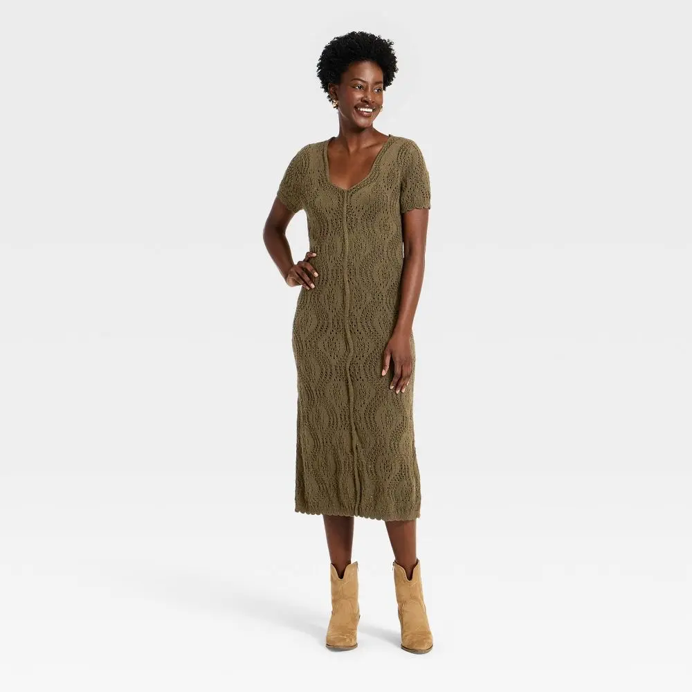 Women's Western Pullover Yarn Garment - Short Sleeve, Scalloped, Flat, Midi A-Line Casual Dress, Shortsleeve