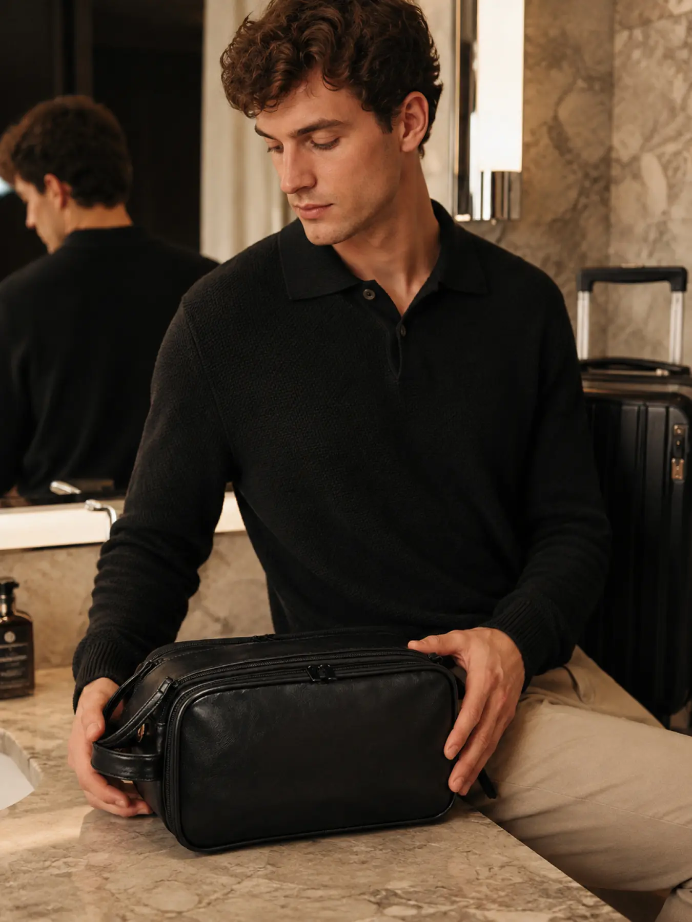 Multifunction MenWash Bag Premium Leather Travel Cosmetic Organizer Large Capacity Toiletry Storage Case for Vacation Gym Outdoor Business Trip Portable Makeup Organizer Birthday Gift for Dad Husband Boyfriend Holiday Travel Must Haves