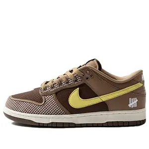 Nike x Undefeated Dunk Low SP 'Canteen' DH3061-200