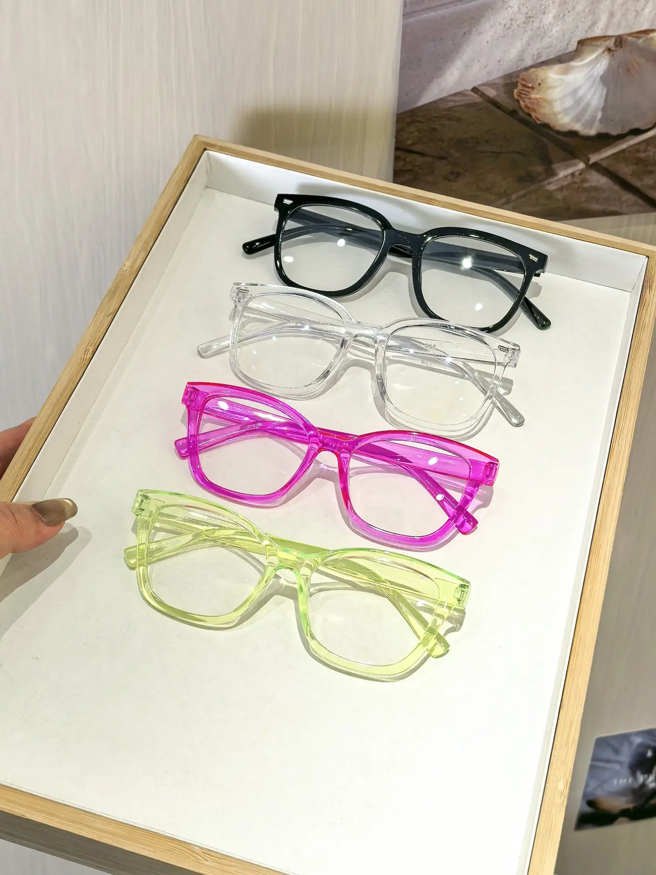 Women's Classic Square Frame Glasses, Transparent Lens Glasses, Lightweight Comfortable Fit, Clear Versatile Design, Perfect for Daily Work Commute, Lightweight Eyewear, Clear Eyeglasses