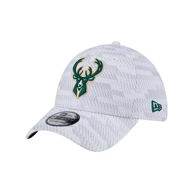 New Era 39Thirty Graded Milwaukee Bucks Flex Fit Hat