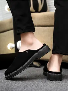 2026 Spring and Summer New Style Black Frosted Cowhide Toe-Covered Slippers, Suitable for Both Home and Outdoor Use, Thick-Soled, Flat-Heeled, British Style Commuter Men's Shoes, Casual Shoes, Loafers