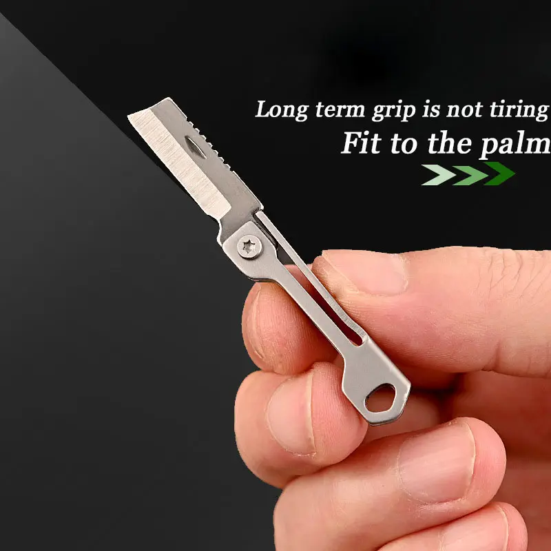 Mini keychain, stainless steel folding claw knife, outdoor survival portable knife keychain, pocket knife, car keychain