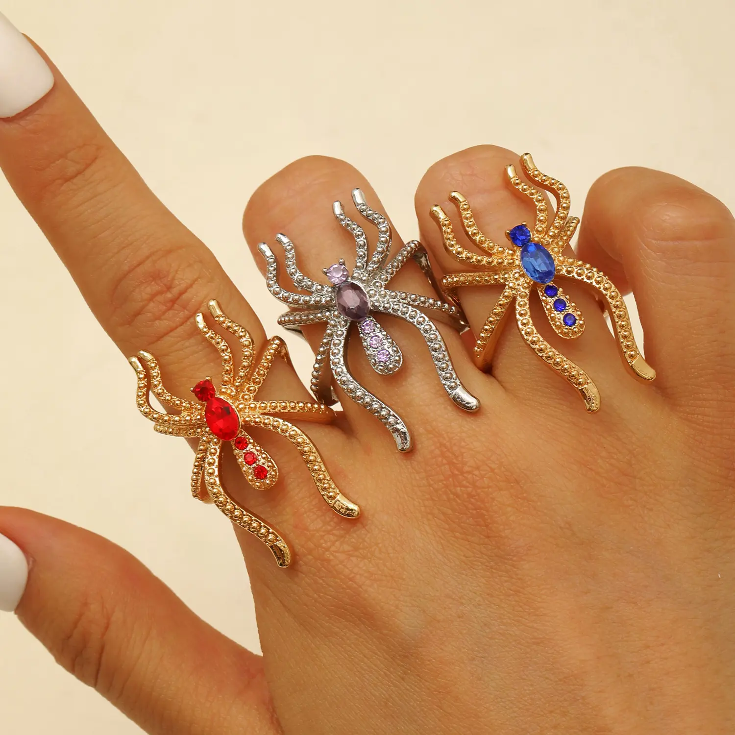 Women's Goth Witchy Spider Motif Ring - Alt Fashion Edgy Zinc Alloy Jewelry, Viral Instagram Chic, Chunky Vintage Statement, Adjustable Band, Anti-Tarnish Fine Craft, 3.5cm Height, Halloween Party Gift