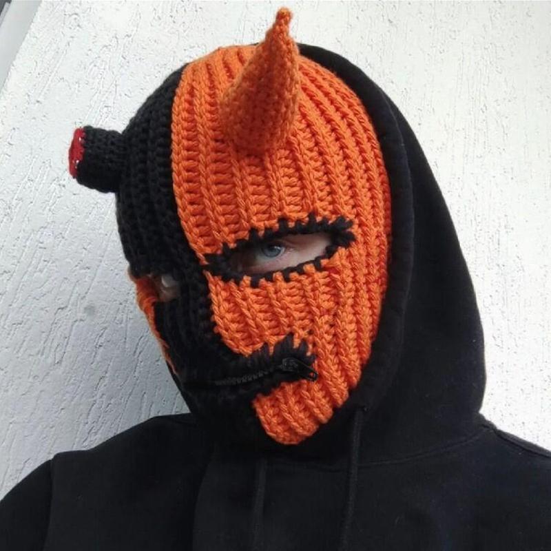 1pc Unisex Multi-Color Horn Balaclava Hat With Blood Stains Mask Warm Knitted Ski Cap Novelty Halloween Party Face Cover