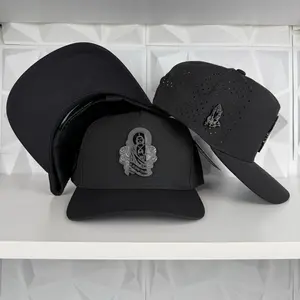 San judas tadeo SnapBack hat-black hydro