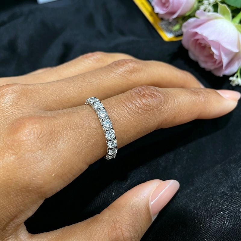 Moissanite Women's Engagement Ring, S925 Silver 3*3mm Luxury Minimalist Ring, Suitable for Daily Wear, Birthdays, Holidays, and Wedding Gifts