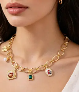 14K Gold Plated Oval Link Charm Necklace, Vintage Cherub Rose Cameo Emerald Pendant, Elegant Statement Necklace for Women ，For Mother‘s Day Gift ’