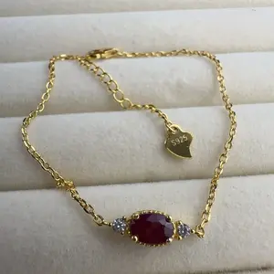 <PingEast jewelry > Ruby bracelet 08--925 sterling silver necklace set with a 4×6mm natural Type A Burmese glassy ruby. Featuring a single gemstone on a gold-toned chain. Chain length: 16cm + 5cm extender. Comes with a certificate