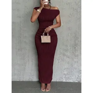 Women’s solid-color bodycon dress—a sleeveless gown suitable for parties, dates, summer wear, evening events, and formal occasions; a classy casual option for evening outings.