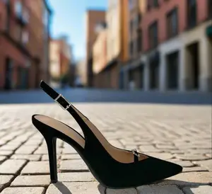 Calista-1 black nubuck