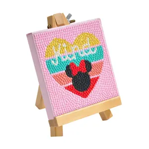 Mini Easels - Kind Minnie