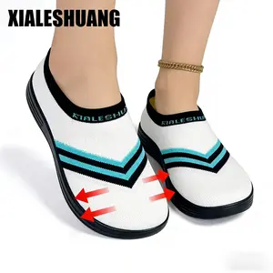 New women's training shoes, road and everyday casual shoes, lightweight and comfortable for long distances without tiring your feet, suitable for outdoor sports and indoor training.