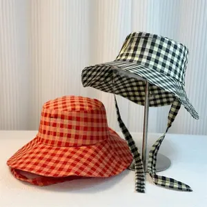 2026 Summer Women's Plaid Bucket Hat with Chin Strap — Japanese-Style Retro Sun Hat with Wide Brim, UV Protection, and Large Head Circumference (Face-Slimming Effect)