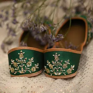 Imaan - handmade genuine leather punjabi jutti/khussa/mojari/flats/bridal shoes