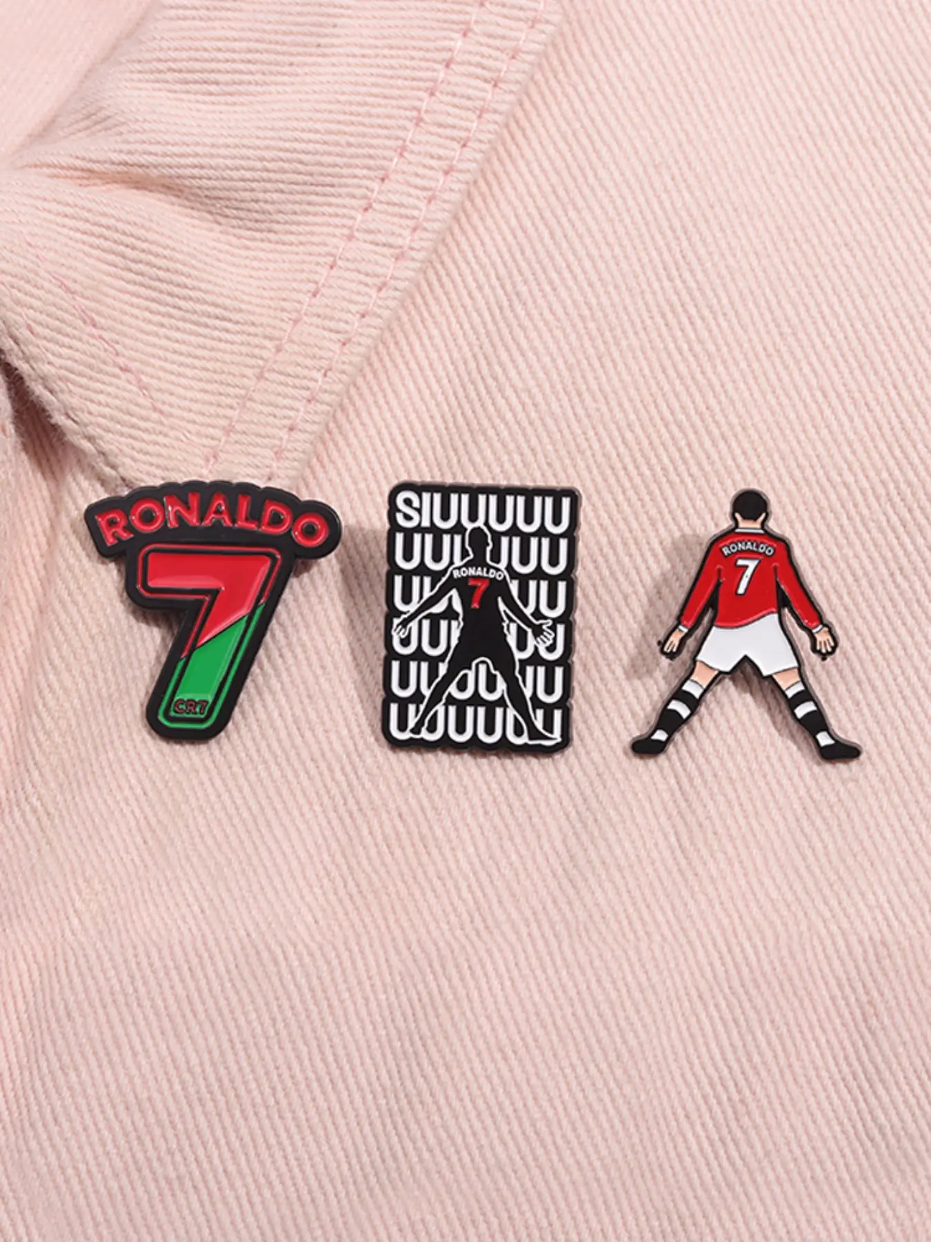 3 Piece Set Football Sat Cristiano Ronaldo Enamel Lapel Pins Cool Professional Athlete Metal Brooches Lapel Backpack Badge Fashion Jewelry Accessories Gifts for Football Fans Friends Men Accessories Alloy Brooch Pin