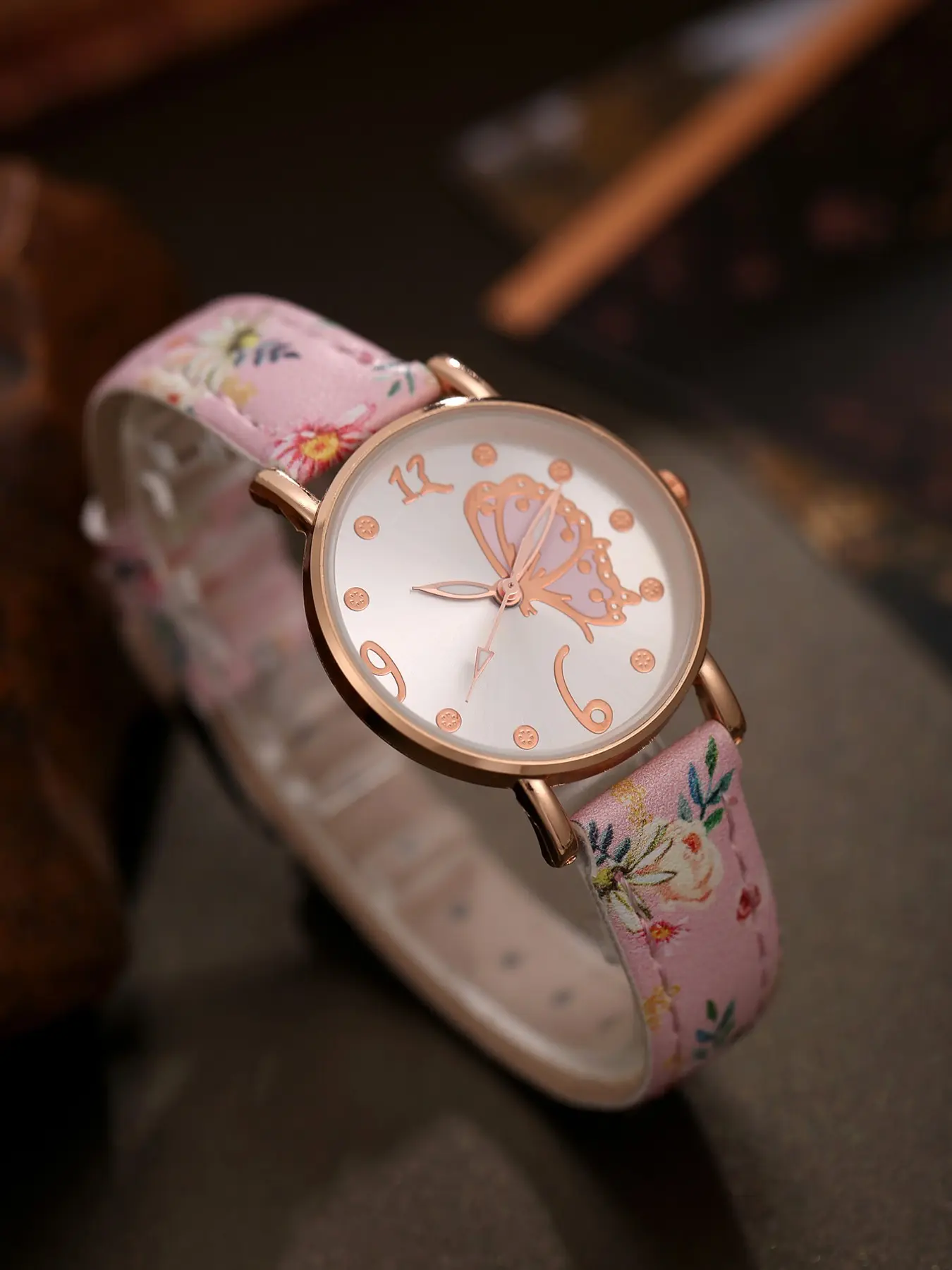 Elegant Rose Gold Butterfly Quartz Watch for Women, Floral Strap, Perfect Gift for Holidays, Graduation, Mother's Day, Anniversary