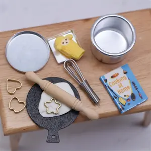 Dollhouse Playhouse Mini Baking Cake Set Model Accessory Tiny Scene DIY Kitchen Rolling Pin and Egg Beater Prop Christmas Easter New Year Gift