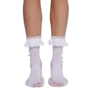 Shadow Lace Crew Socks - White