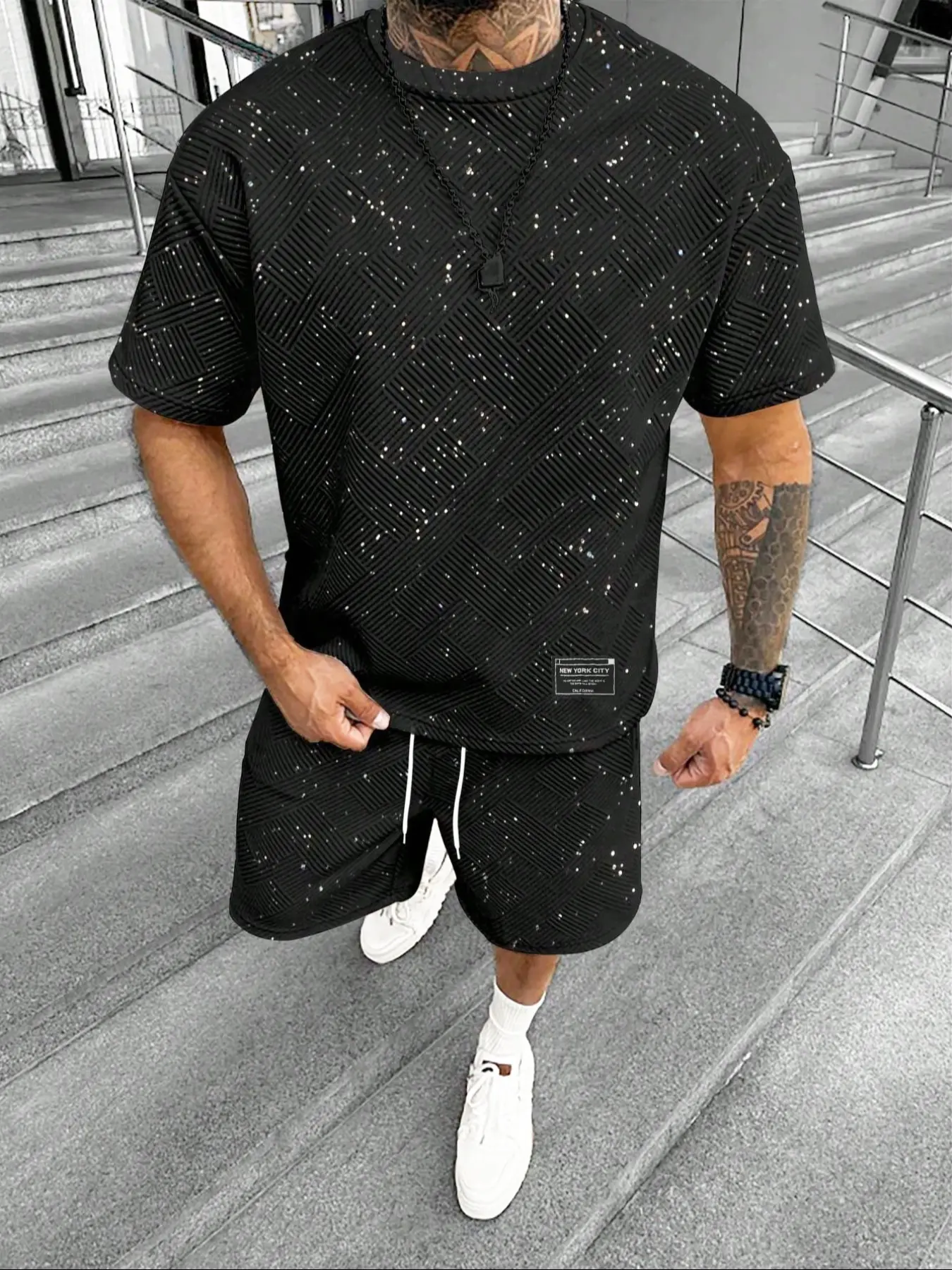 Men's Summer Shorts & Round Neck Tops with Sleeves Matching Set 2 Piece Outfit, Fashion Casual Sportswear, Comfortable Knit Textured Fabric with Glitter Effect, Daily Wear, Menswear