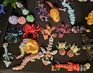 Assorted 3D Printed Figurines - Live