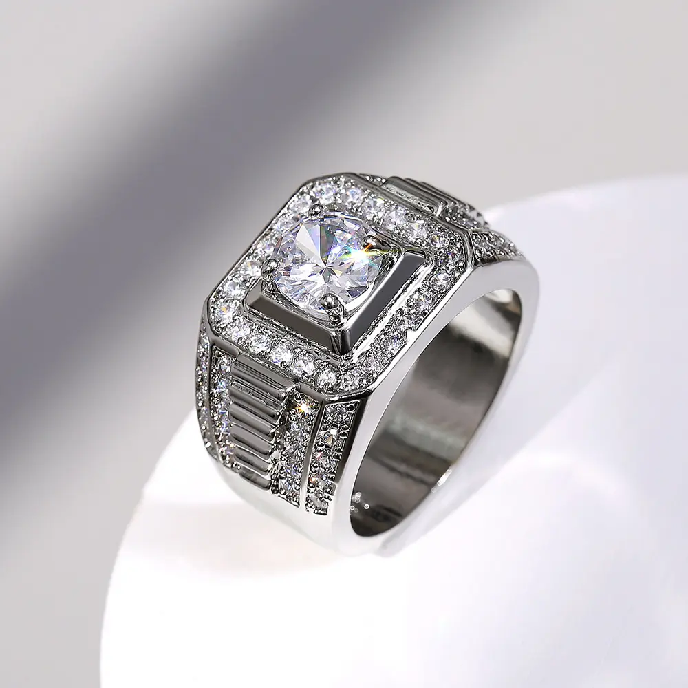 Aossio Royal Radiance Bold and Brilliant Men's Ring is an ideal choice for an engagement/wedding ring for those who pursue a luxurious style.