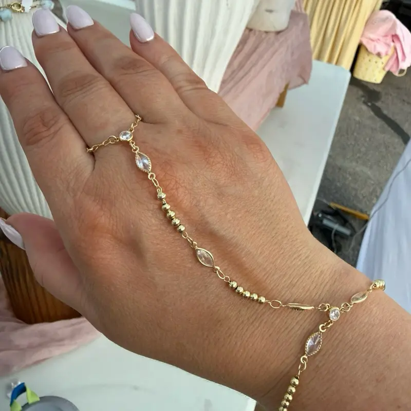 dcc signature handchain in Goddess