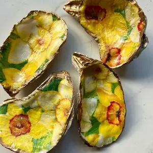 Daffodil Oyster Shell Decorative Dish - Recycled Ocean Shell Jewelry Dish with Gold Trim, Pearl White Paint, Spring Daffy weekend decor