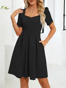 Women's Heart Neckline Elegant Dress, Casual Dresses, Classic Style, Solid Color, Perfect for Casual & Formal Wear, Comfortable Fit