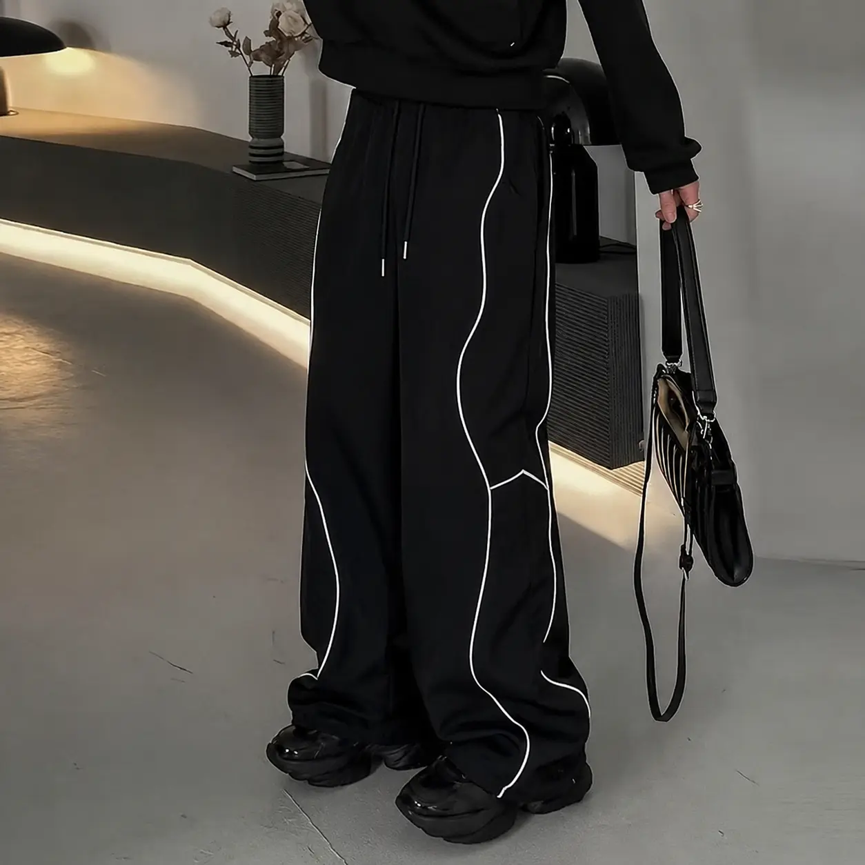 Men's Techwear Tracksuit Set Half Zip Sweatshirt and Wide Leg Pants Curved Wave Piping Stitching Casual Streetwear High Street Joggers Activewear Matching 2-Piece Outfit Black Male Fashion Clothing Apparel Tops and Bottoms cozy soft cool clean chic style