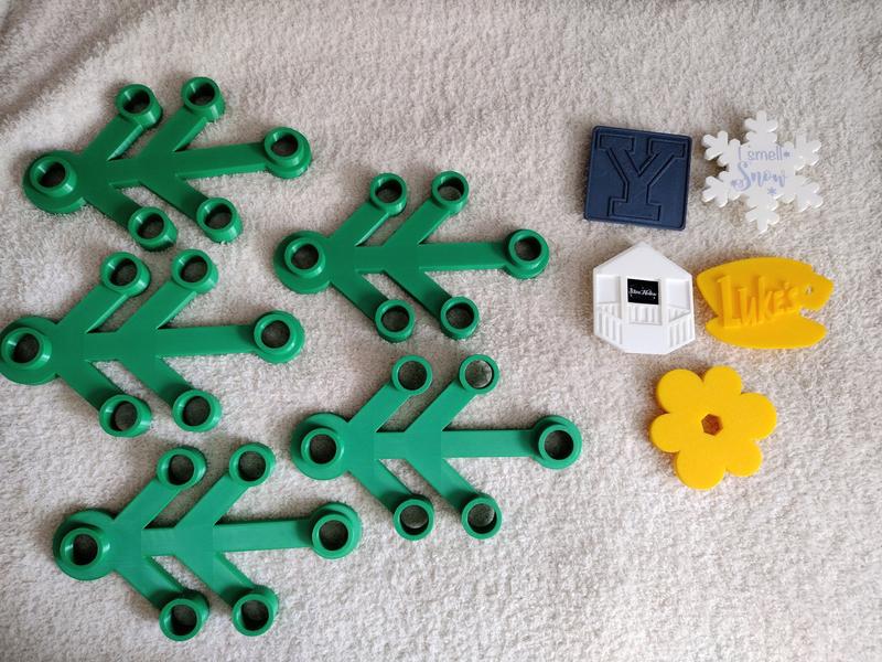 G.G. 3D-Printed Wreath – Customizable Stars Hollow-Inspired Decor