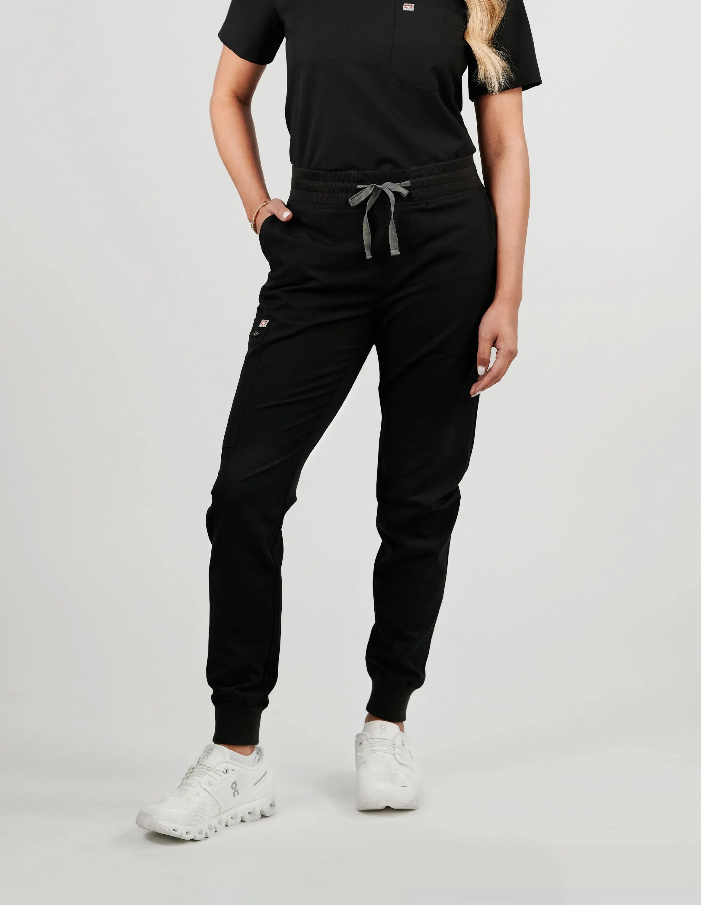 Ivy Jogger Women's Black Scrub Pants