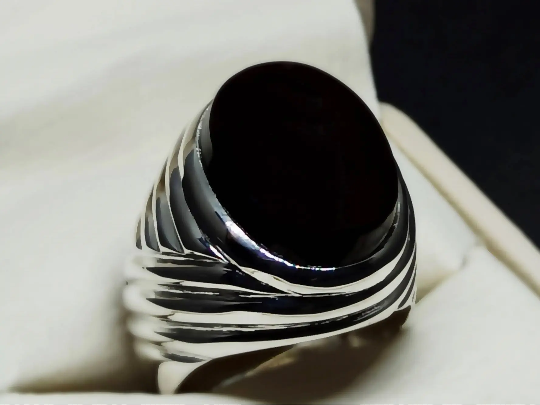 Mens Natural Red Carnelian Ring Sterling Silver 925 Handmade Yemeni Aqeeq Band
