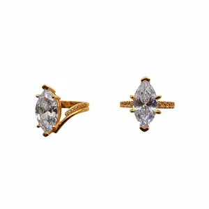 Anillo de Compromiso Marquesa en Oro 10K