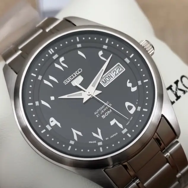Seiko 5 Automatic Black Arabic Dial Men's Watch Seiko 5 Automatic Black Arabic Dial Men's Watch