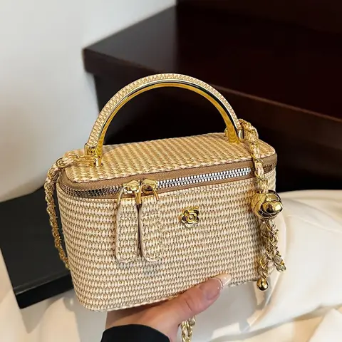 Texture, style small square bag, chain shoulder strap and double zipper design, versatile handheld shoulder bag with retro atmosphere, Crossbody Bag, Crossbody Handbag